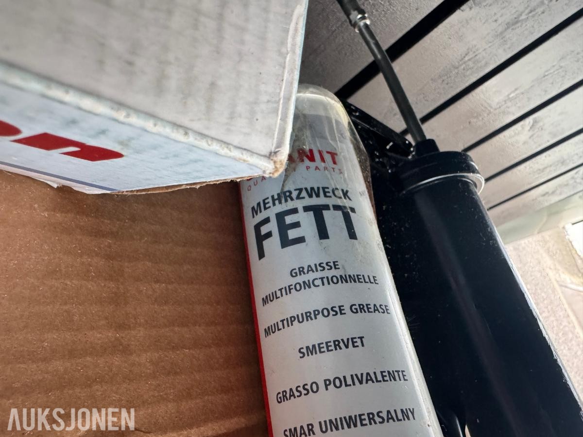 DeWalt kapp/gjærsag DW770 -QS, Hamron saksjekk, skjøte ledning, fettpresse 